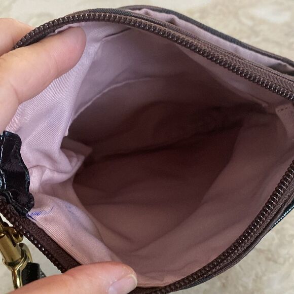 Coach Black/Aubergine Brown Signature Canvas Swingpack Adjustable Crossbody Bag - Picture 13 of 17